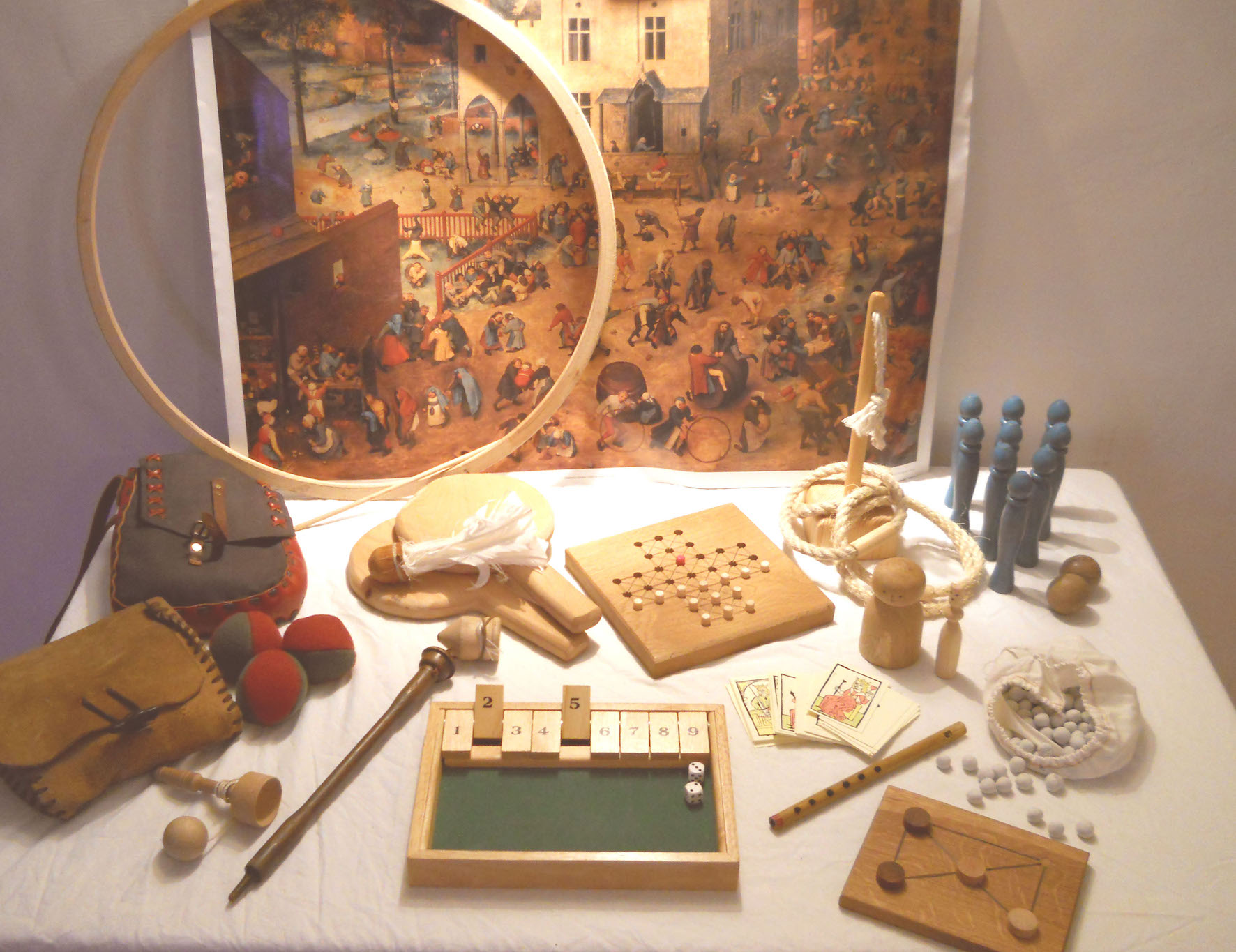 Tudor Replica Artefact Gallery from the History Specialists - The ...